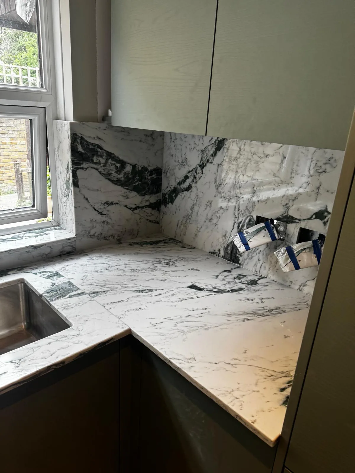 A&M Marble & Stone kitchen worktop project 3