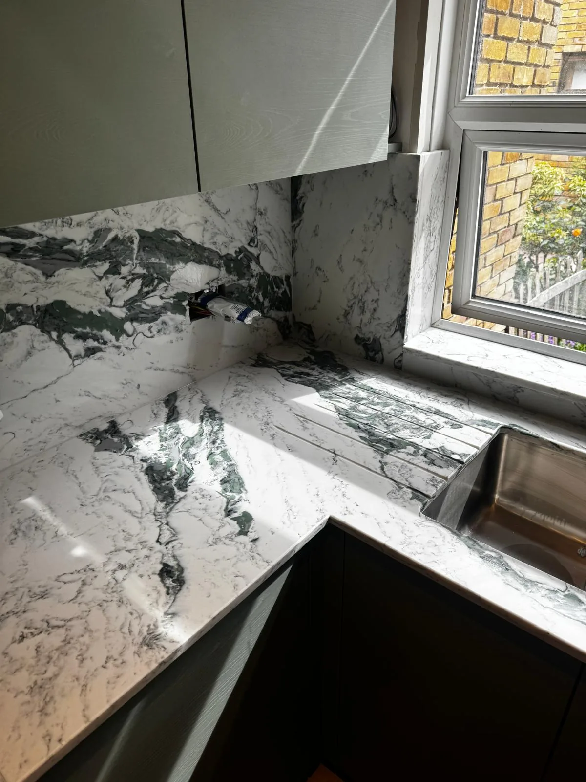 A&M Marble & Stone kitchen worktop project 5